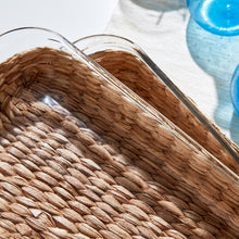 Load image into Gallery viewer, Borosilicate Glass Baking Dish with Removable Hand-Woven Lattice