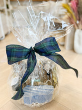 Load image into Gallery viewer, Custom Barware Gift Basket