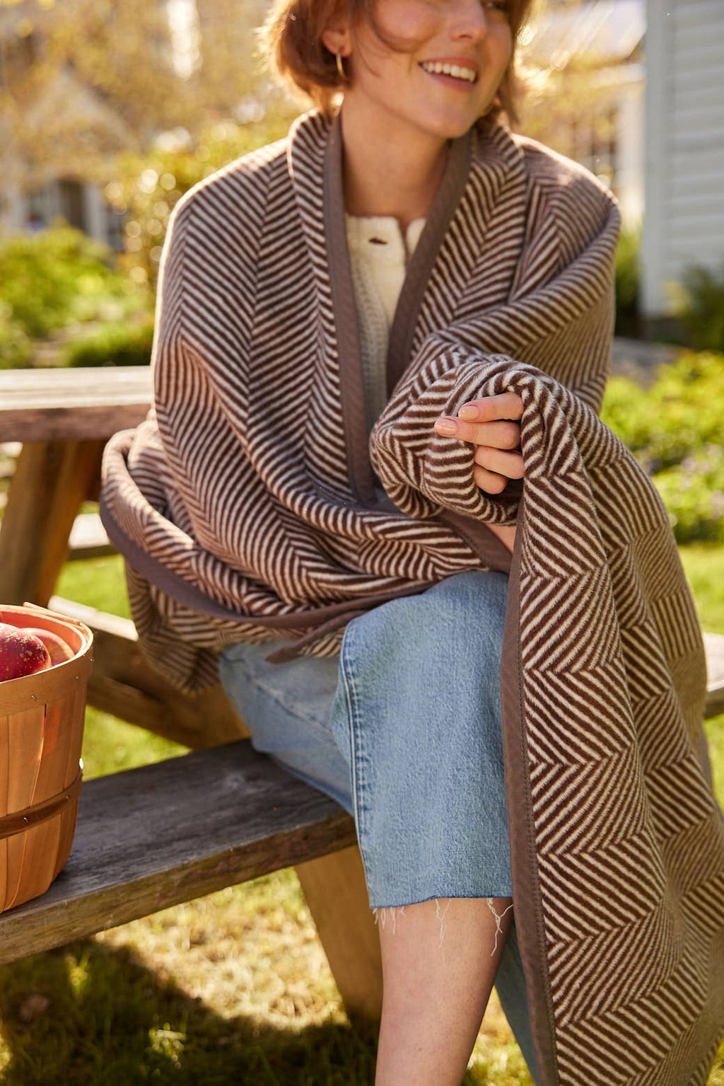 Harborview Herringbone Chocolate Blanket: Original