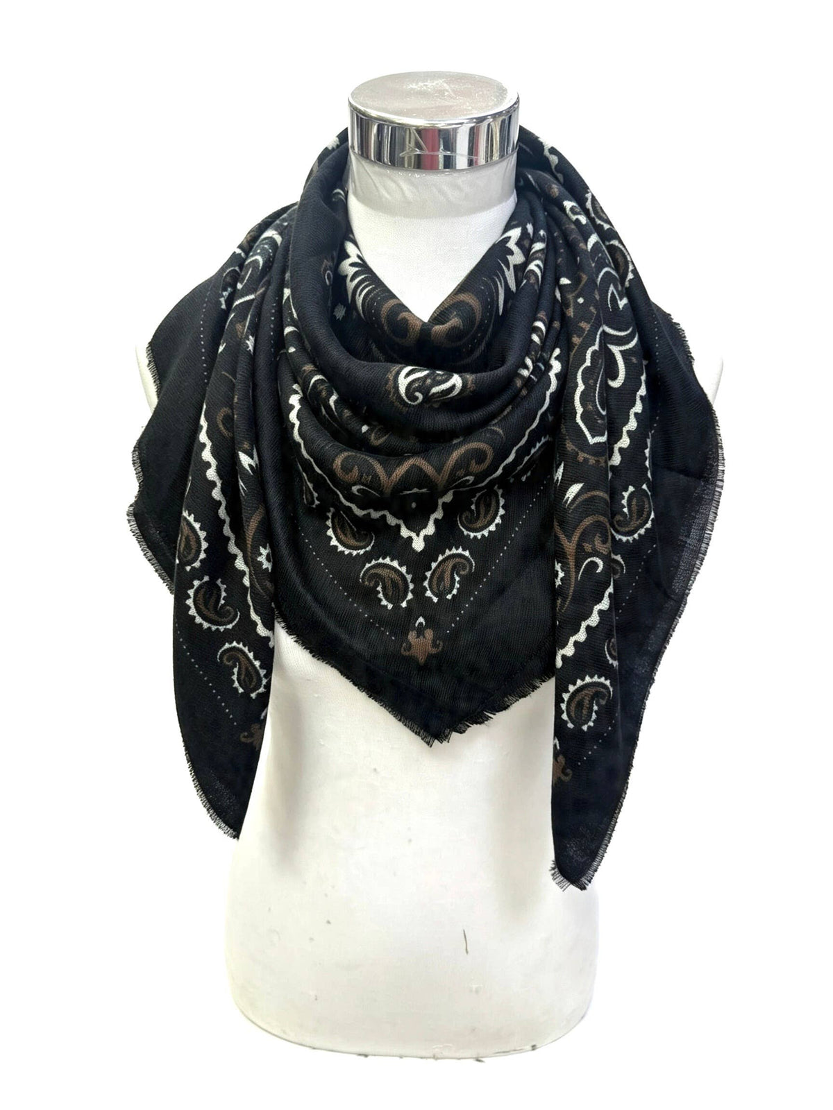 Large Woolen Square Bandana: Light taupe